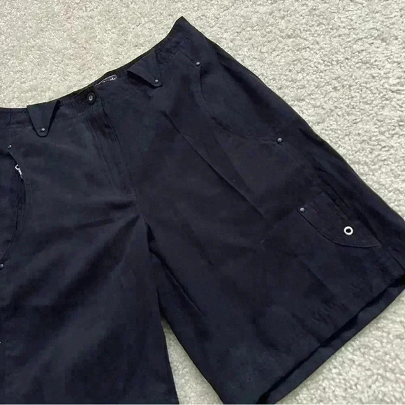 Jamie Sadock Women’s High Rise Black Polyester Black Shorts 8.5” Inseam Size 2 - Picture 9 of 16